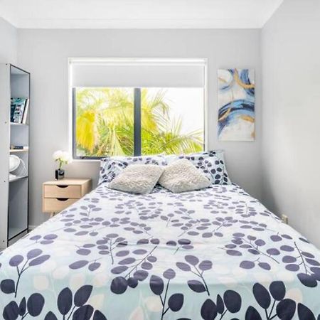 Double Room With Shared Bathroom Auckland Exterior photo