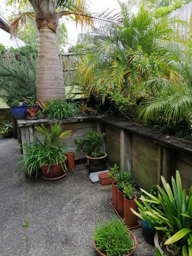 Double Room With Shared Bathroom Auckland Exterior photo